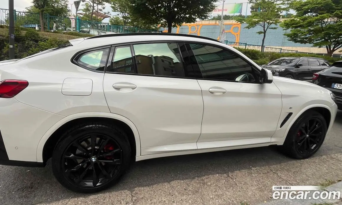 BMW X4 2021 2.0 автомат (гидро), фото 11