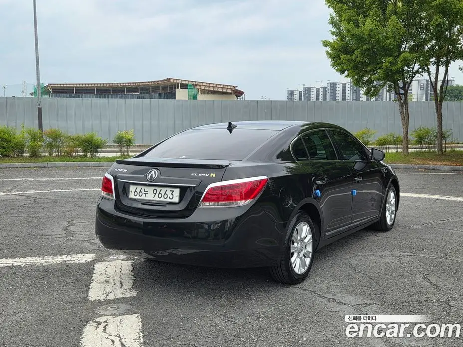 Chevrolet Alpheon 2015 2.4 автомат (гидро), фото 2 Chevrolet Alpheon 2015 2.4 автомат (гидро), фото 2