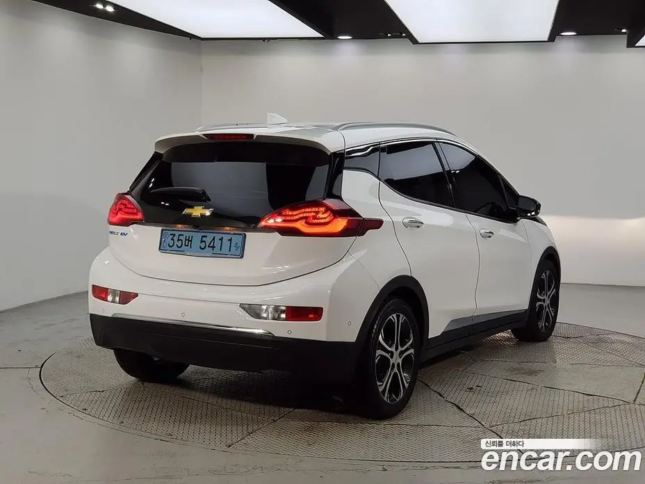 Chevrolet Bolt EV 2018 автомат (гидро), фото 4 Chevrolet Bolt EV 2018 автомат (гидро), фото 4