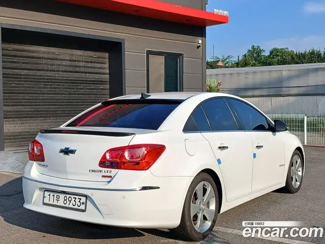 Chevrolet Cruze 2015 1.4 автомат (гидро), миниатюра 2