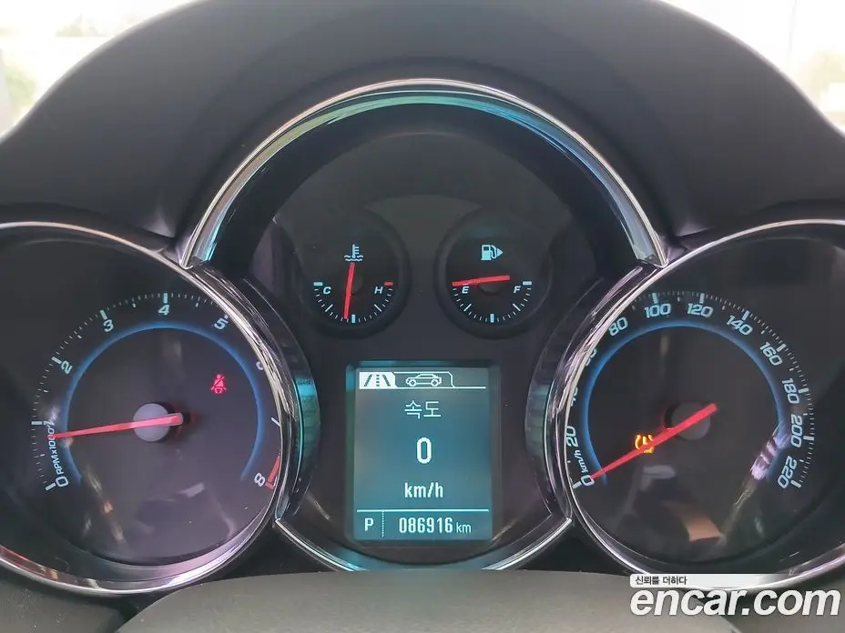 Chevrolet Cruze 2015 1.4 автомат (гидро), фото 8