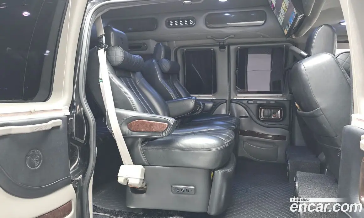 Chevrolet Express Van 2013 5.3 автомат (гидро), фото 12 Chevrolet Express Van 2013 5.3 автомат (гидро), фото 12