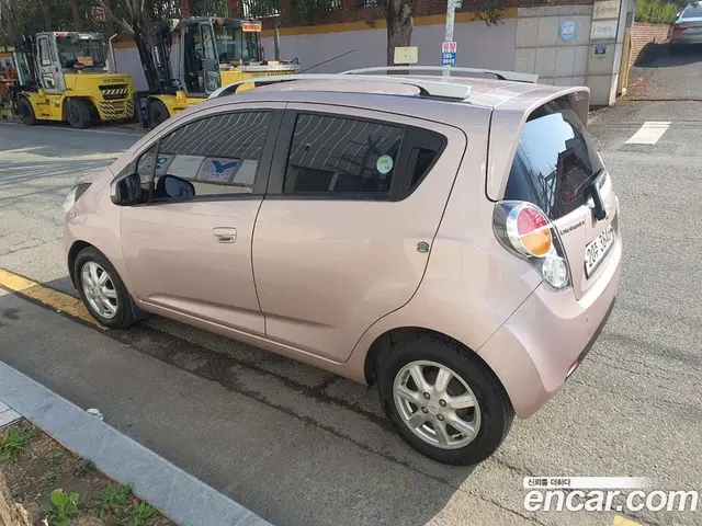 Chevrolet Spark 2012 1.0 автомат (гидро), миниатюра 2
