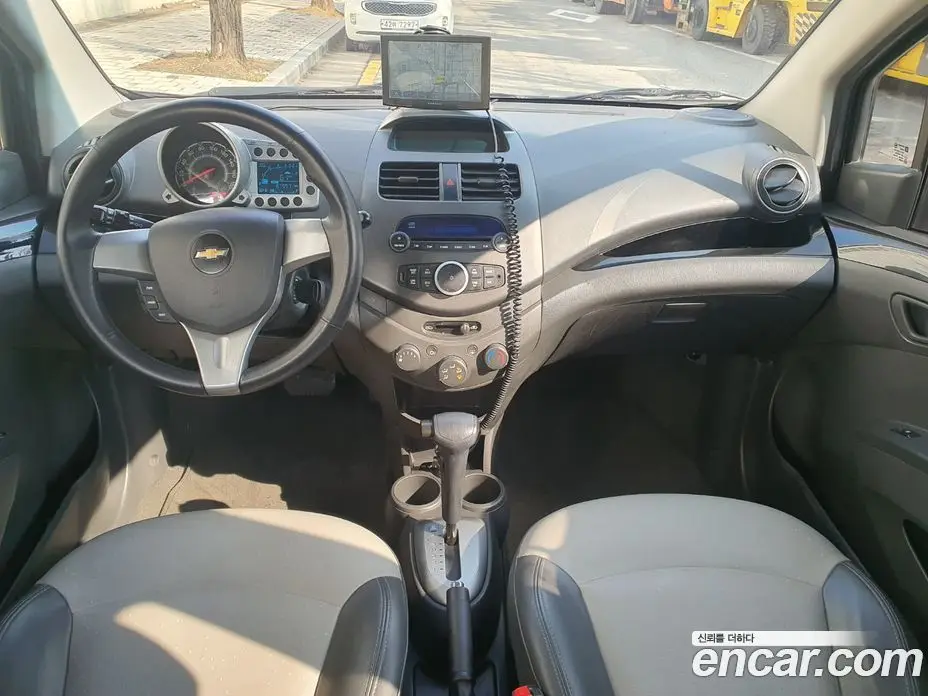 Chevrolet Spark 2012 1.0 автомат (гидро), фото 19