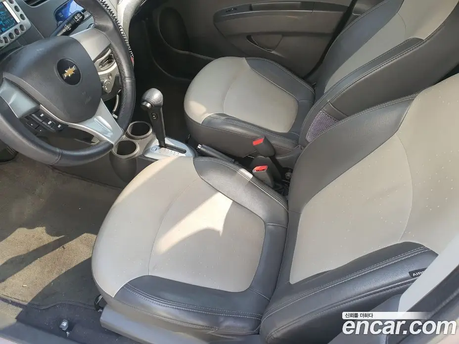Chevrolet Spark 2012 1.0 автомат (гидро), фото 7