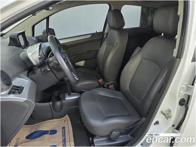 Chevrolet Spark 2014 1.0 автомат (гидро), миниатюра 10