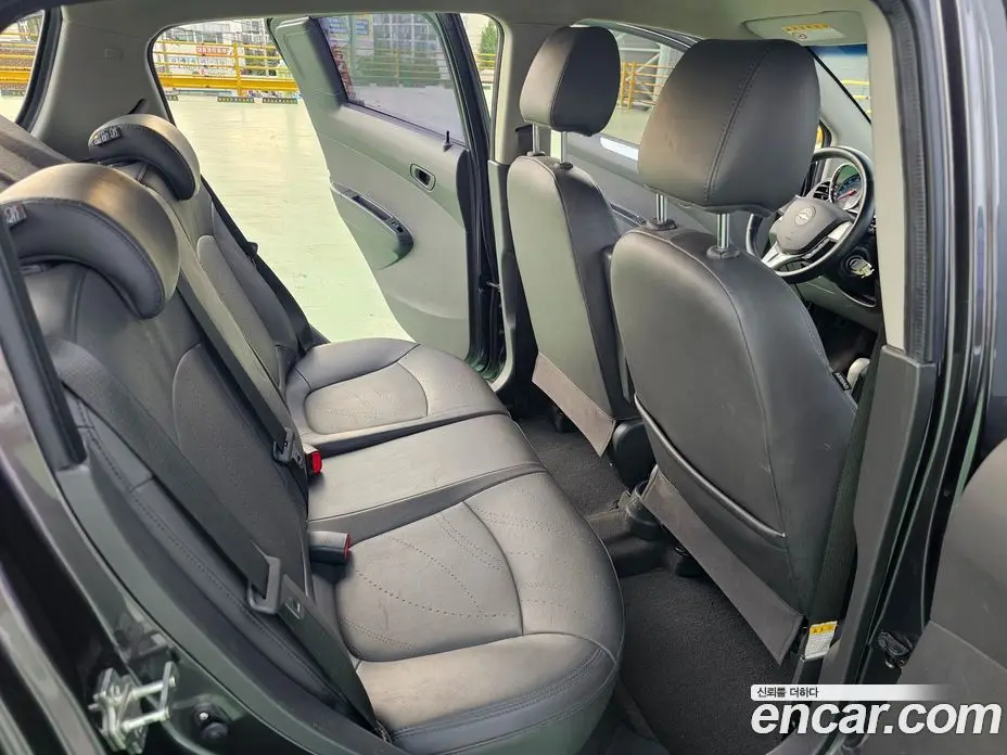 Chevrolet Spark 2015 1.0 автомат (гидро), фото 12 Chevrolet Spark 2015 1.0 автомат (гидро), фото 12