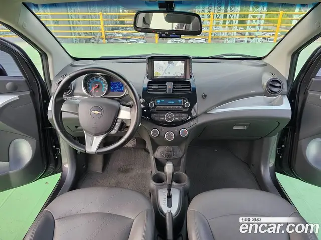 Chevrolet Spark 2015 1.0 автомат (гидро), миниатюра 8 Chevrolet Spark 2015 1.0 автомат (гидро), миниатюра 8