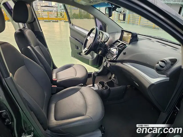 Chevrolet Spark 2015 1.0 автомат (гидро), миниатюра 10 Chevrolet Spark 2015 1.0 автомат (гидро), миниатюра 10