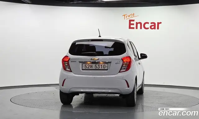 Chevrolet Spark 2016 1.0 автомат (гидро), миниатюра 4 Chevrolet Spark 2016 1.0 автомат (гидро), миниатюра 4