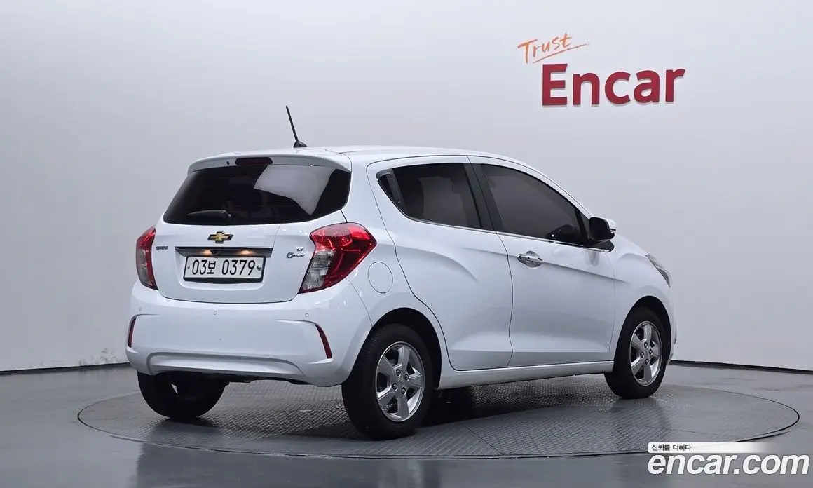 Chevrolet Spark 2016 1.0 автомат (гидро), фото 2 Chevrolet Spark 2016 1.0 автомат (гидро), фото 2