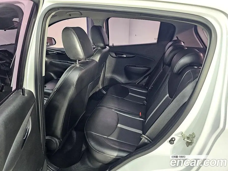 Chevrolet Spark 2019 1.0 автомат (гидро), фото 9