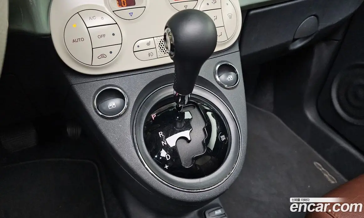 Fiat 500 2015 1.4 автомат (гидро), фото 9 Fiat 500 2015 1.4 автомат (гидро), фото 9