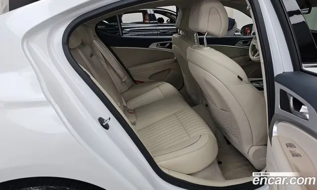 Genesis G70 2023 2.5 автомат (гидро), миниатюра 12