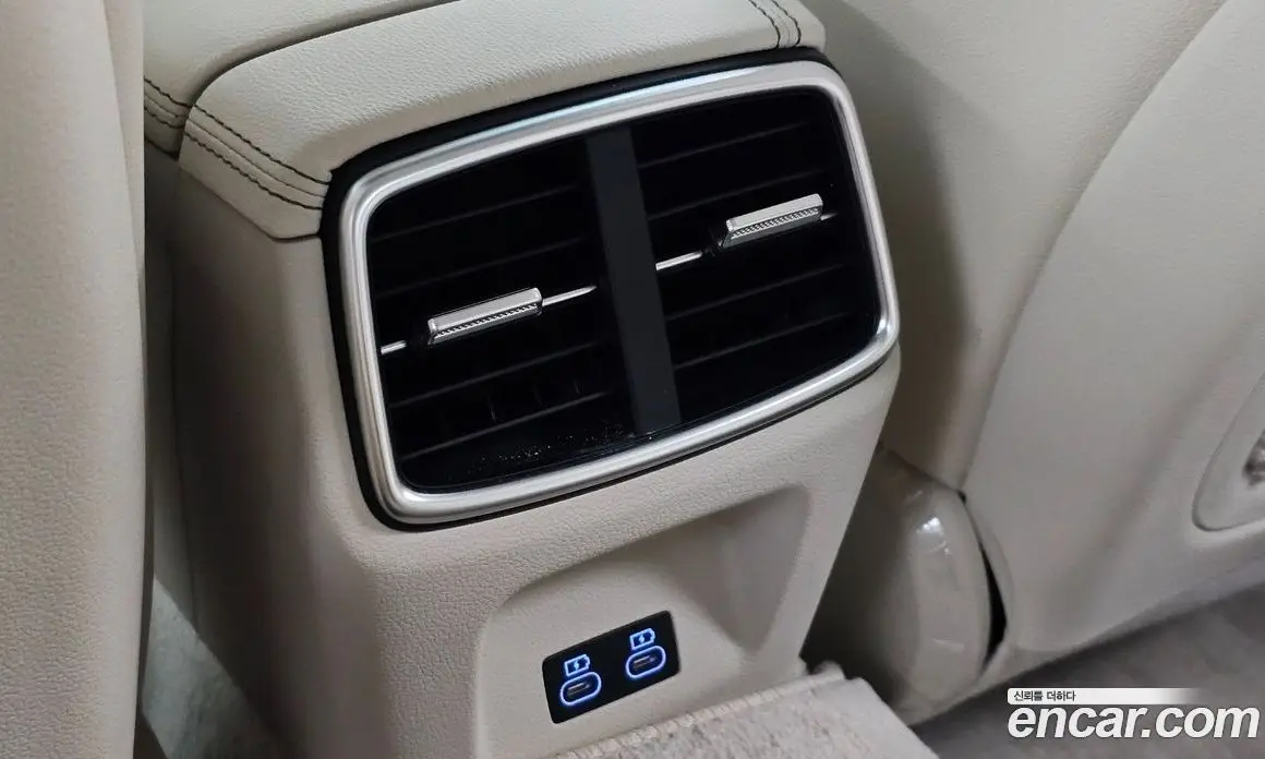 Genesis G70 2023 2.5 автомат (гидро), фото 19