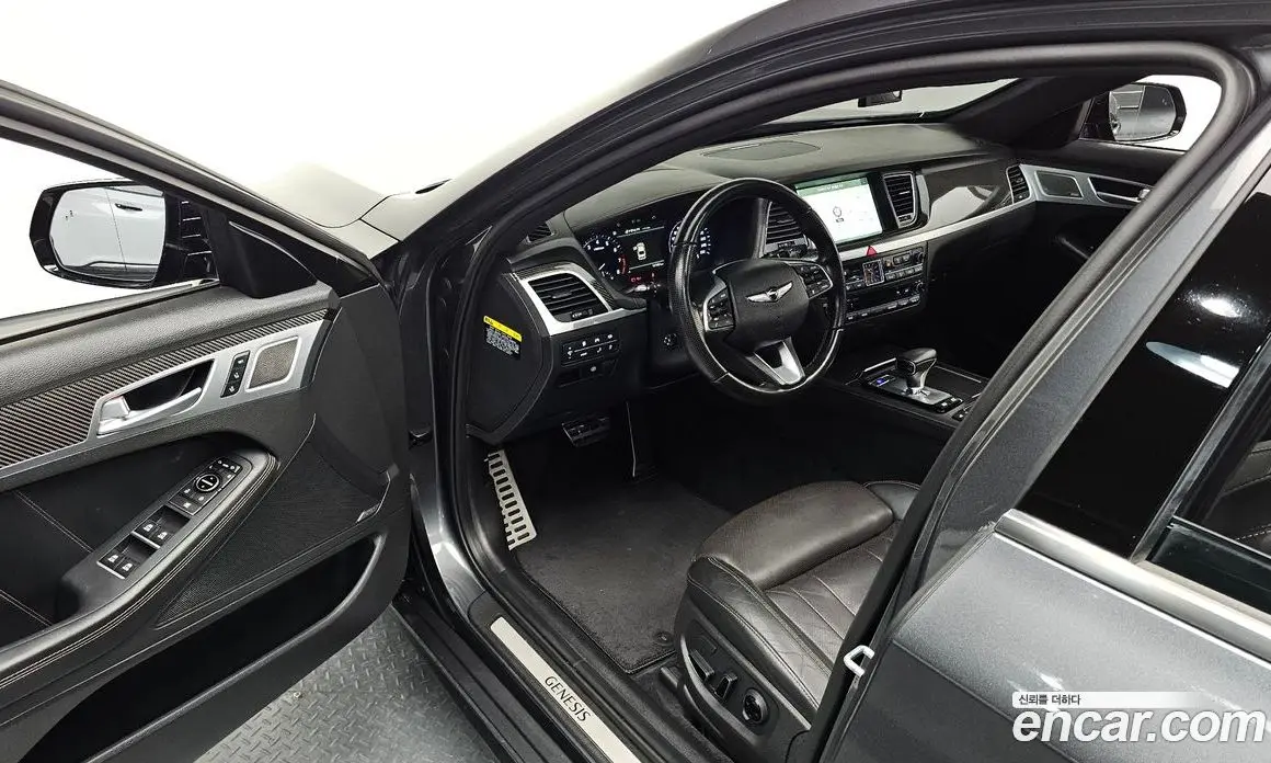 Genesis G80 2017 3.3 автомат (гидро), фото 11 Genesis G80 2017 3.3 автомат (гидро), фото 11