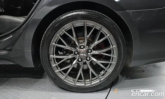 Genesis G80 2017 3.3 автомат (гидро), миниатюра 5 Genesis G80 2017 3.3 автомат (гидро), миниатюра 5