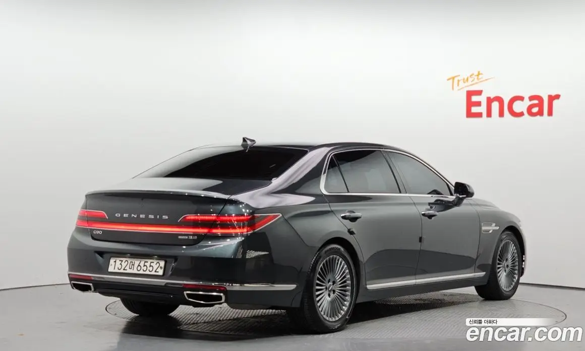 Genesis G90 2019 3.8 автомат (гидро), фото 2 Genesis G90 2019 3.8 автомат (гидро), фото 2