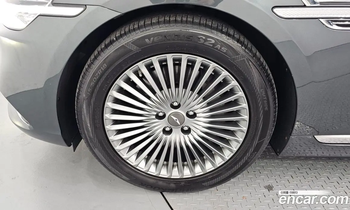Genesis G90 2019 3.8 автомат (гидро), фото 5 Genesis G90 2019 3.8 автомат (гидро), фото 5
