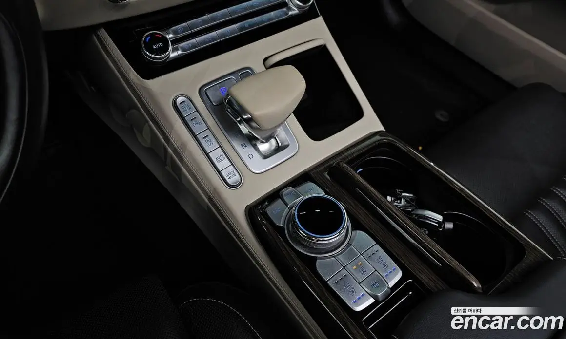 Genesis G90 2019 3.8 автомат (гидро), фото 9 Genesis G90 2019 3.8 автомат (гидро), фото 9