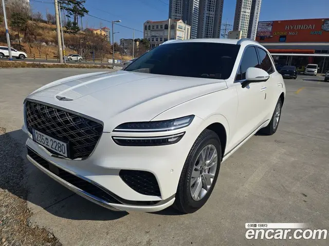 Genesis GV70, 2025, 11 000 км