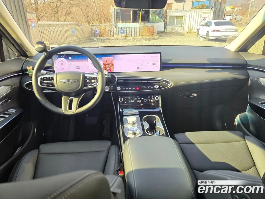 Genesis GV70 2025 2.5 автомат (гидро), фото 7