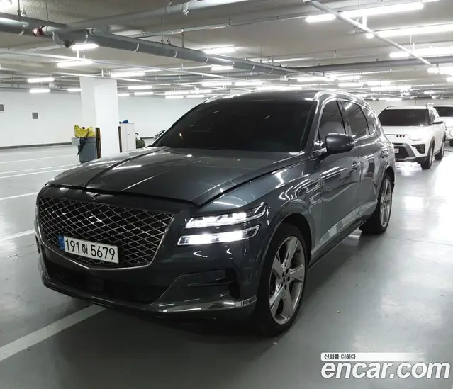 Genesis GV80, 2022, 108 101 км