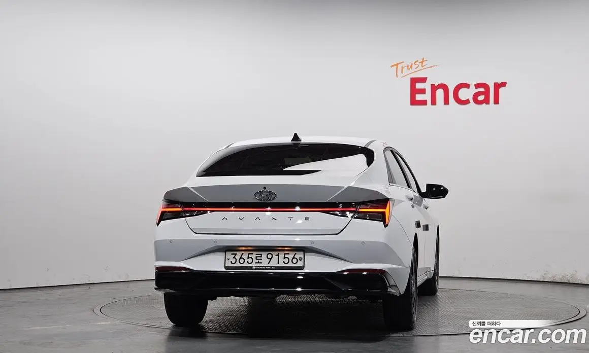 Hyundai Avante 2020 1.6 автомат (гидро), фото 4