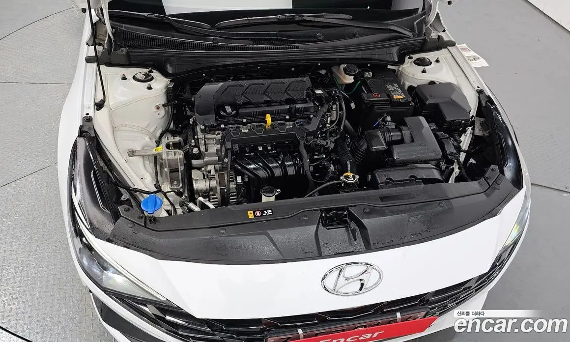 Hyundai Avante 2020 1.6 автомат (гидро), фото 6