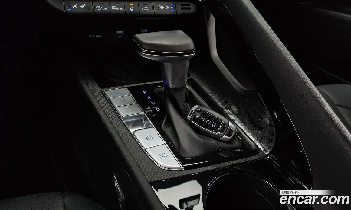 Hyundai Avante 2020 1.6 автомат (гидро), фото 9