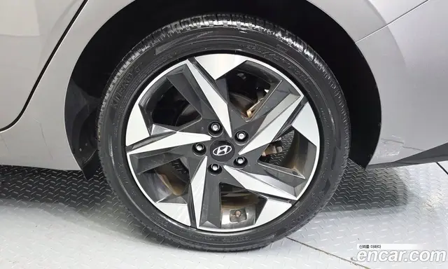 Hyundai Avante 2020 1.6 автомат (гидро), миниатюра 5 Hyundai Avante 2020 1.6 автомат (гидро), миниатюра 5
