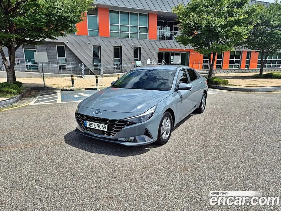 Hyundai Avante 2022 1.6 автомат (гидро), фото 1 Hyundai Avante 2022 1.6 автомат (гидро), фото 1