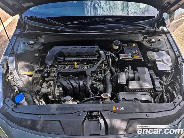 Hyundai Avante 2022 1.6 автомат (гидро), миниатюра 6 Hyundai Avante 2022 1.6 автомат (гидро), миниатюра 6