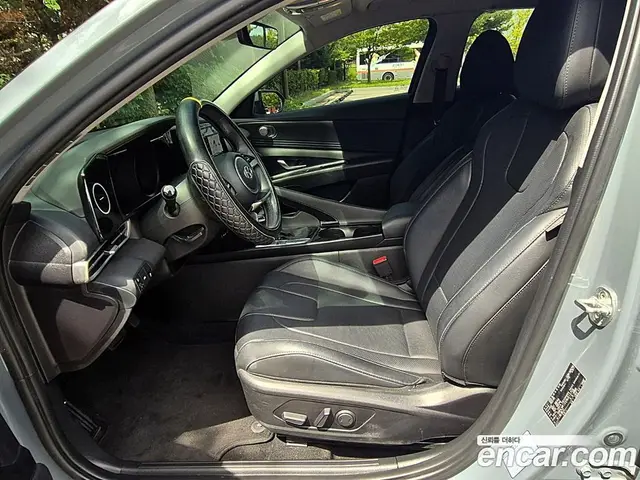 Hyundai Avante 2022 1.6 автомат (гидро), миниатюра 7 Hyundai Avante 2022 1.6 автомат (гидро), миниатюра 7