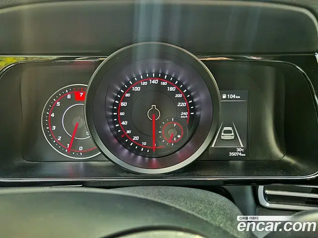 Hyundai Avante 2022 1.6 автомат (гидро), миниатюра 8 Hyundai Avante 2022 1.6 автомат (гидро), миниатюра 8