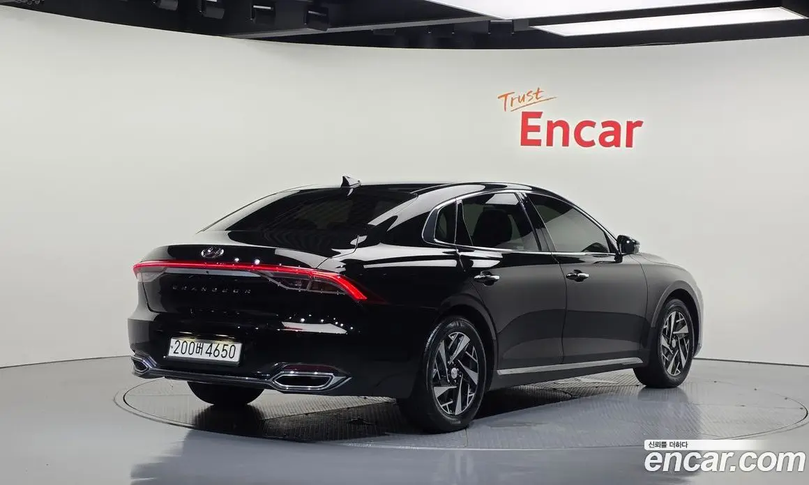 Hyundai Grandeur 2022 2.4 автомат (гидро), фото 2 Hyundai Grandeur 2022 2.4 автомат (гидро), фото 2