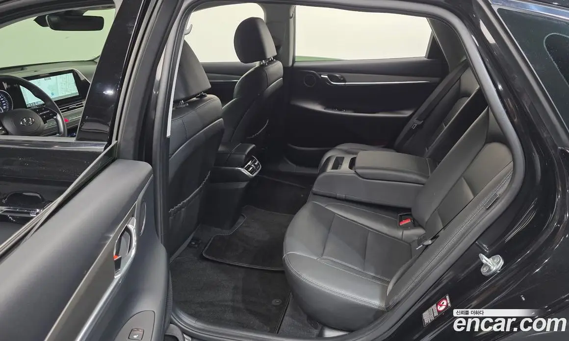 Hyundai Grandeur 2022 2.4 автомат (гидро), фото 12 Hyundai Grandeur 2022 2.4 автомат (гидро), фото 12