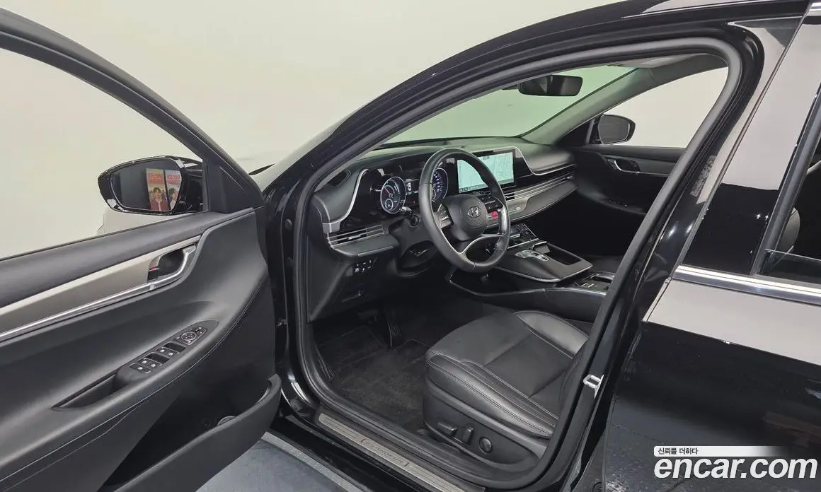 Hyundai Grandeur 2022 2.4 автомат (гидро), фото 10 Hyundai Grandeur 2022 2.4 автомат (гидро), фото 10