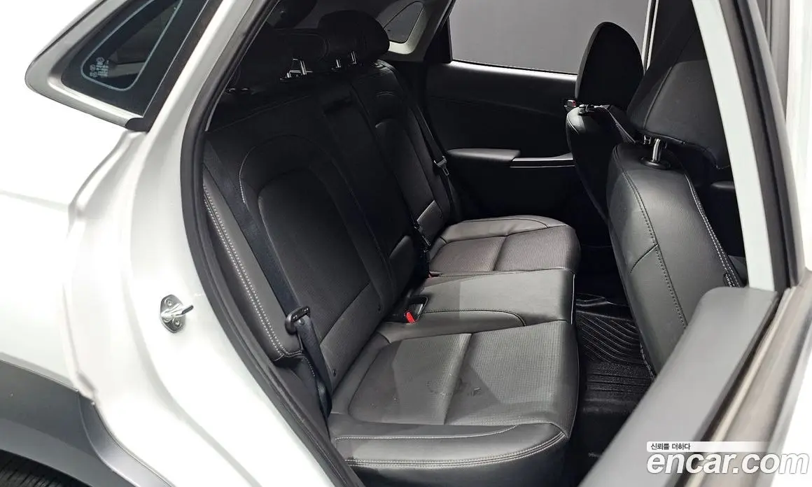 Hyundai Kona 2019 1.6 автомат (гидро), фото 17 Hyundai Kona 2019 1.6 автомат (гидро), фото 17