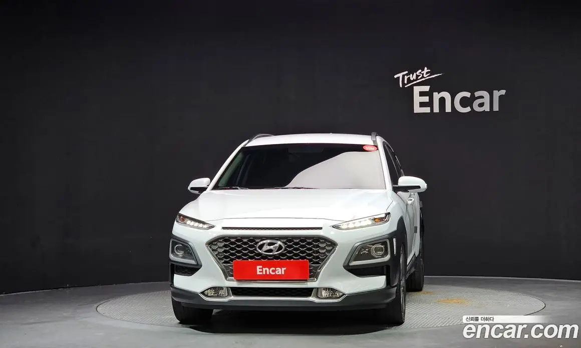 Hyundai Kona 2019 1.6 автомат (гидро), фото 3 Hyundai Kona 2019 1.6 автомат (гидро), фото 3