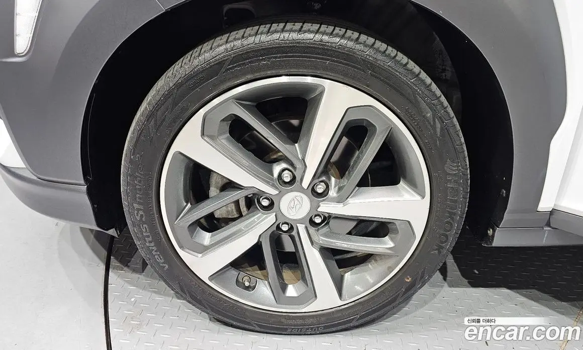 Hyundai Kona 2019 1.6 автомат (гидро), фото 5 Hyundai Kona 2019 1.6 автомат (гидро), фото 5
