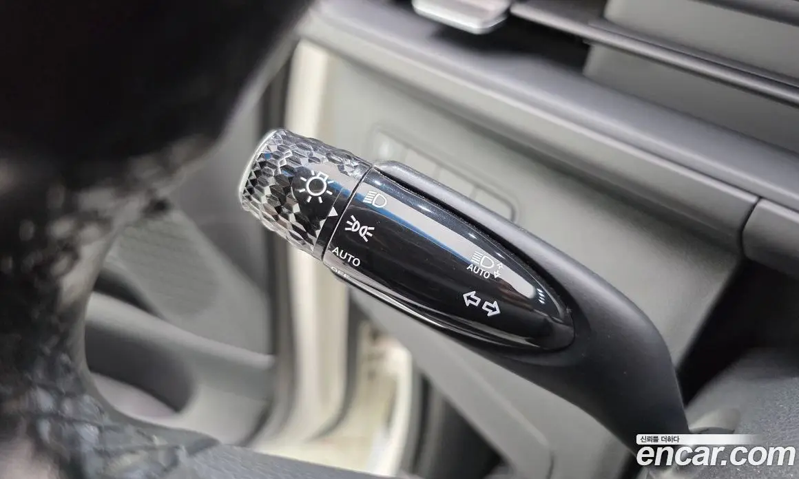 Hyundai Staria 2022 2.2 автомат (гидро), фото 15