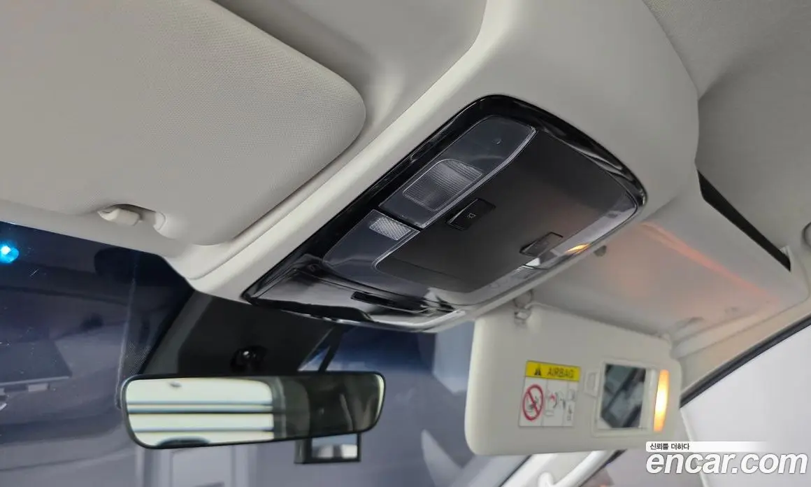 Hyundai Staria 2022 2.2 автомат (гидро), фото 19
