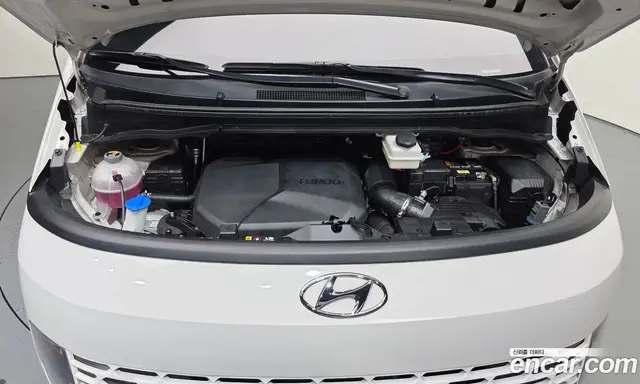 Hyundai Staria 2022 2.2 автомат (гидро), миниатюра 6