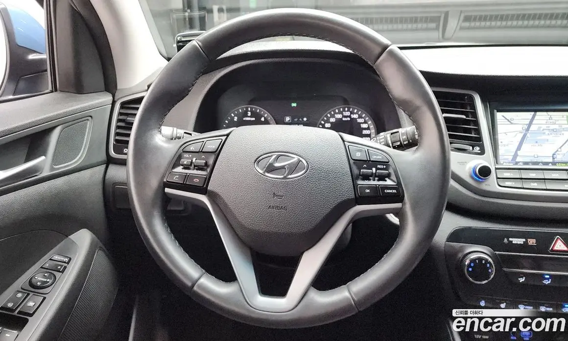 Hyundai Tucson 2016 2.0 автомат (гидро), фото 13