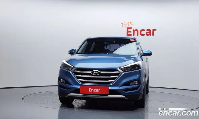 Hyundai Tucson 2016 2.0 автомат (гидро), миниатюра 3
