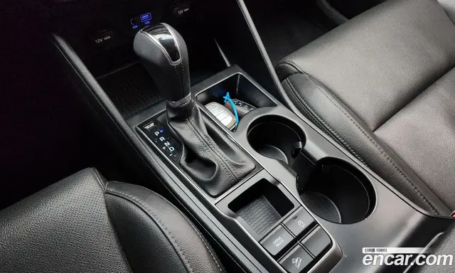 Hyundai Tucson 2016 2.0 автомат (гидро), миниатюра 9