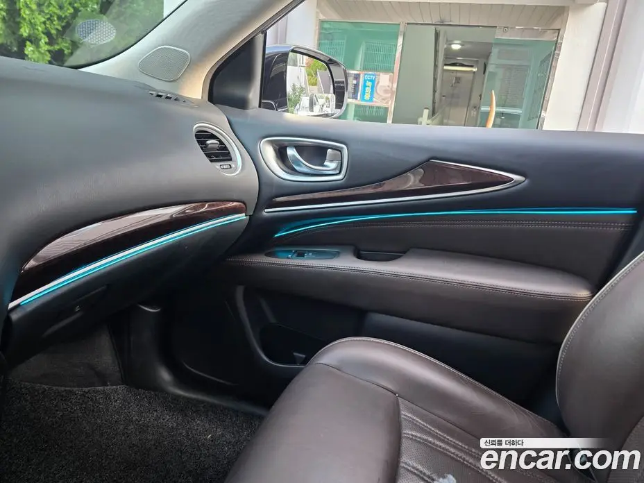 Infiniti QX60 2017 3.5 автомат (вариатор), фото 15 Infiniti QX60 2017 3.5 автомат (вариатор), фото 15
