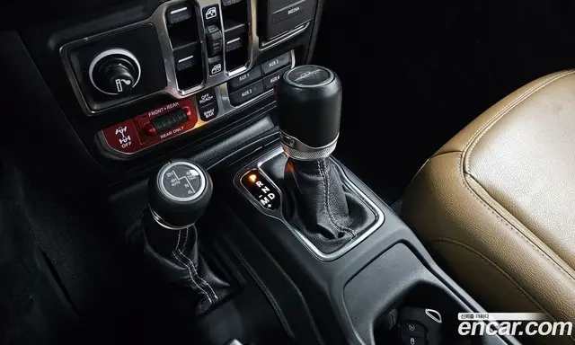Jeep Gladiator 2021 3.6 автомат (гидро), миниатюра 9