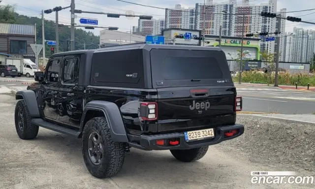 Jeep Gladiator 2022 3.6 автомат (гидро), миниатюра 2